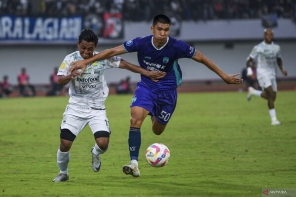 Meski Gagal Raih Kemenangan, Hodak Tetap Sanjung Penampilan Tim Persib