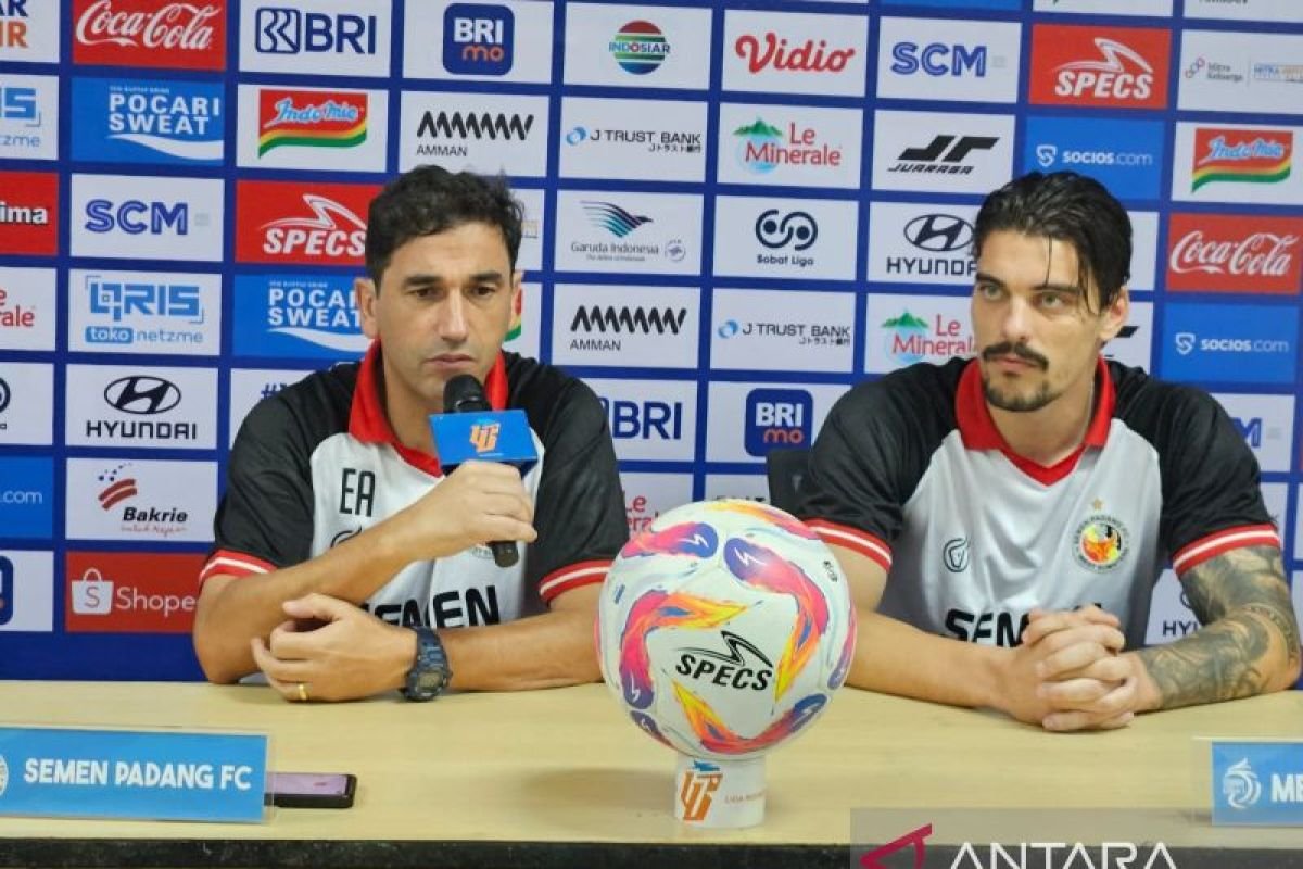 Almeida Bertekad Curi Tiga Poin di Markas Persija